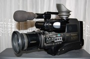 Продам плечевую видеокамеру Panasonic M-9000 S-VHS