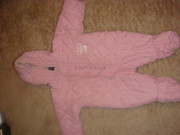 Демисезонный комбинезон для малышки