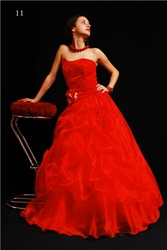 Красное выпускное платье в БРОВАРАХ