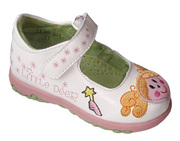 Симпатичные кожаные туфли для девочки Little Deer (B&G) недорого