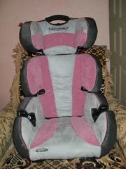 Продам автокресло STM (15-36кг)