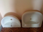 Продам Умывальник КOLO белый