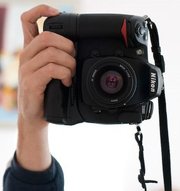 Продам фотоаппарат Nikon D300, 18-200 VR, 50mm 1.8G, Nikon SB-900, battery