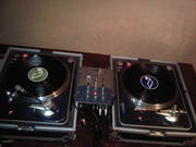 Продам виниловые проигрыватели Stanton t.60 (x2)  +  кейсы (x2)