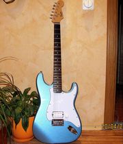 Продам Fender Squier strat bullet
