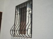 Решётки на окна Киев, оконные решётки Киев, кованые и сварные решётки