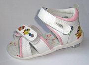 Новая обувь для детей летняя,  босоножки девочке 25р