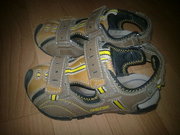 босоножки Geox 27р. на мальчика 