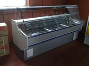 Холодильник-витрина с товарным запасом 2.0м