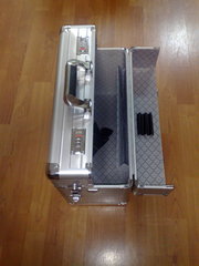 Кейс металлический