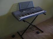 Продам б/у Киев синтезатор Yamaha  r300