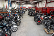Широкий выбор аварийных мотоциклов,  скутеров,  АТV