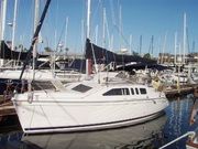 Продам килевую яхту с дизельным двигателем + кильблок 