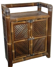Бамбуковая мебель для дачи