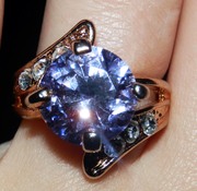 Продам очень красивое колечко