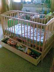 Детская кроватка для ребенка 0-6 лет