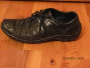 Продам кожаные туфли 43 р. бу 1 сезон