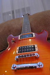 Продам гитару Ibanez AR250 HONEY SUNBURST