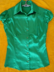 Продам блузу.