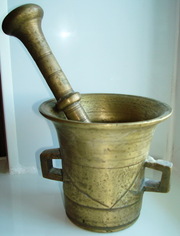 Продам ступку бронзовую