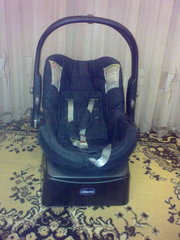 Автокресло Chicco с базой 0-13 кг