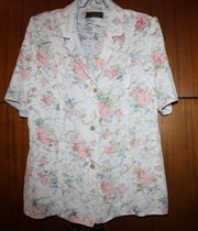 Блуза белая с цветочным принтом на пуговках, раз.50-52