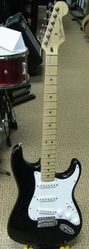 Продам  Fender Standard Stratocaster SSS Black (Mexico 2006)