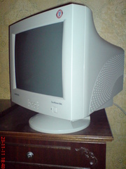 монитор Samsung SyncMaster 550b