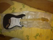 Продам копию Fender Stratocaster