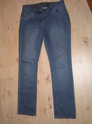 Продам джинсы женские б/у