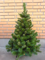 Продам красивую новогоднюю елку