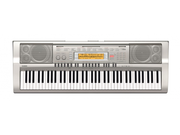 Продам синтезатор Casio WK-200 (2009 г.) – в отличном состоянии.