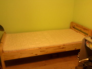 Продам одноместную деревянную кровать 200Х90 б-у