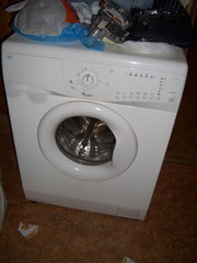 Продам стиралку Whirlpool AWG878. 3, 5кг,  37см глубина
