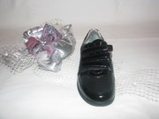 Продам детскую обувь