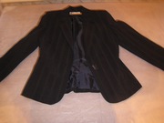 женский костюм темно-синего цвета , 36 размер