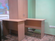 2 письменных стола - цвет бук - по 150 грн.