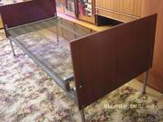 КРОВАТЬ (ПОЛУТОРНАЯ) Б/У В ХОРОШЕМ СОСТОЯНИИ И МАТРАСЫ