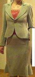 Продам женский офисный костюм, р.38