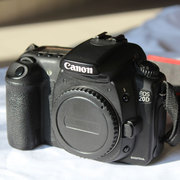 Продам Canon 20D (2200гр)