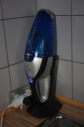 Пылесос Electrolux ZB404WD (автомобильный)