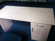 Стол письменный с тумбой. Бу 2 шт. По 300 