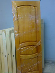 Двери деревянные