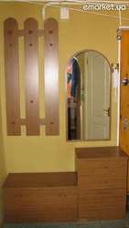 Продам прихожую с зеркалом + Шкаф для обуви,  м.Нивки (1 100 грн.)