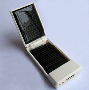 Солнечное зарядное устройство