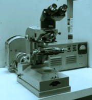 lпродам люминисцентный микроскоп МЛ-2