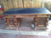 Стол с резьбой в виде дракона,  кабинетный,  б/у