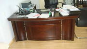 Срочно продам столы в офис/кабинет