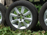 Новые диски на Toyota 16 5x114.3