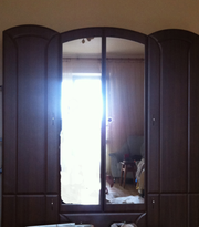 продам шкаф 4-дверный бу